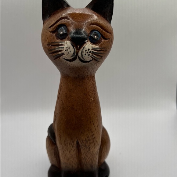 Lovely Hand carved,Hand painted Wooden Cat figurine 🐱 - Picture 5 of 7